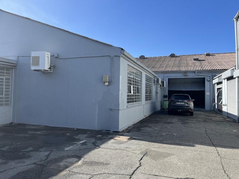 To Let Commercial Property for Rent in Paarden Eiland Western Cape